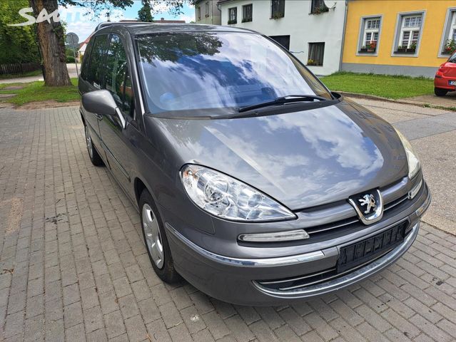 Peugeot 807